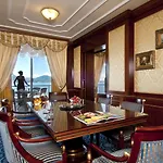 Grand Dino Hotel 4*