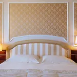Hotel Grand Dino