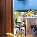 Hotel Grand Dino 4*