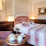 Grand Dino Hotel