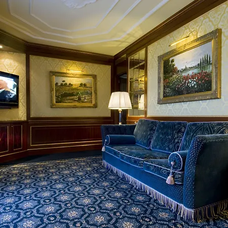 Grand Dino Отель