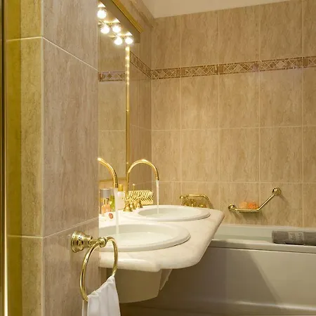 Grand Dino Otel Baveno