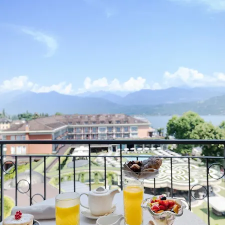 Отель Grand Dino 4*